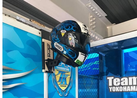 多機能ヘルメットラックAC100VH