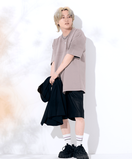 MiiakiisプレートTシャツ