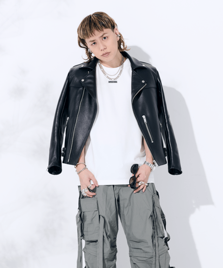 MiiakiisプレートTシャツ