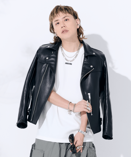 MiiakiisプレートTシャツ
