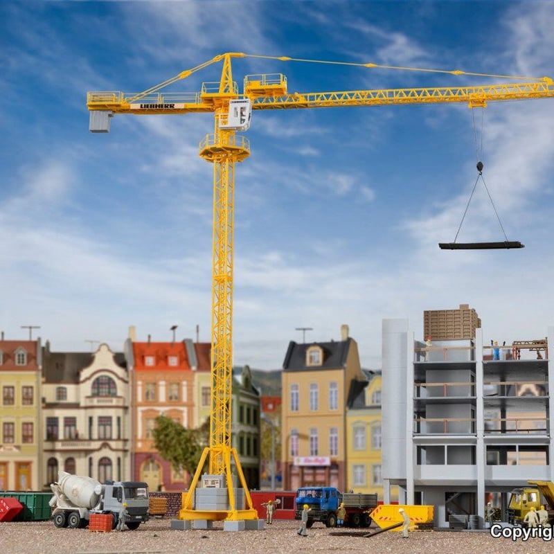 KibriHO LIEBHERRタワークレーン K10202) | 共立模型 ストア