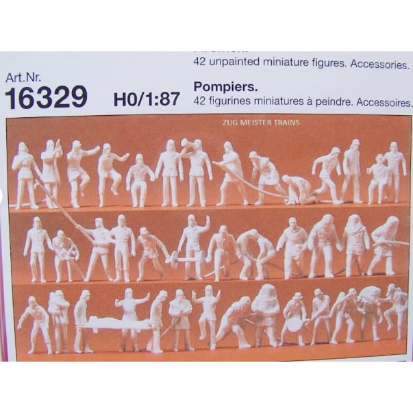 Prei16329 HO 消防士人形（未塗装） | 共立模型 ストア