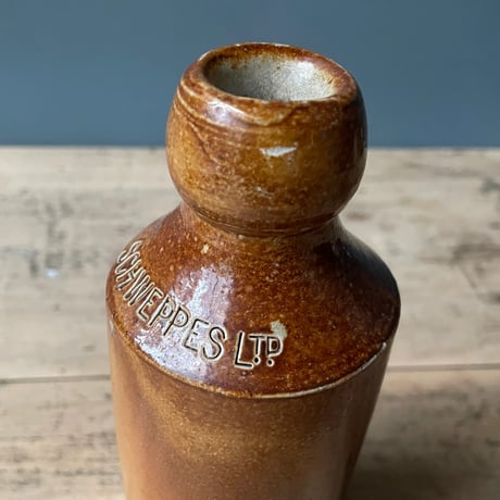 ブラウン陶器ボトル　イギリスアンティーク　⑤