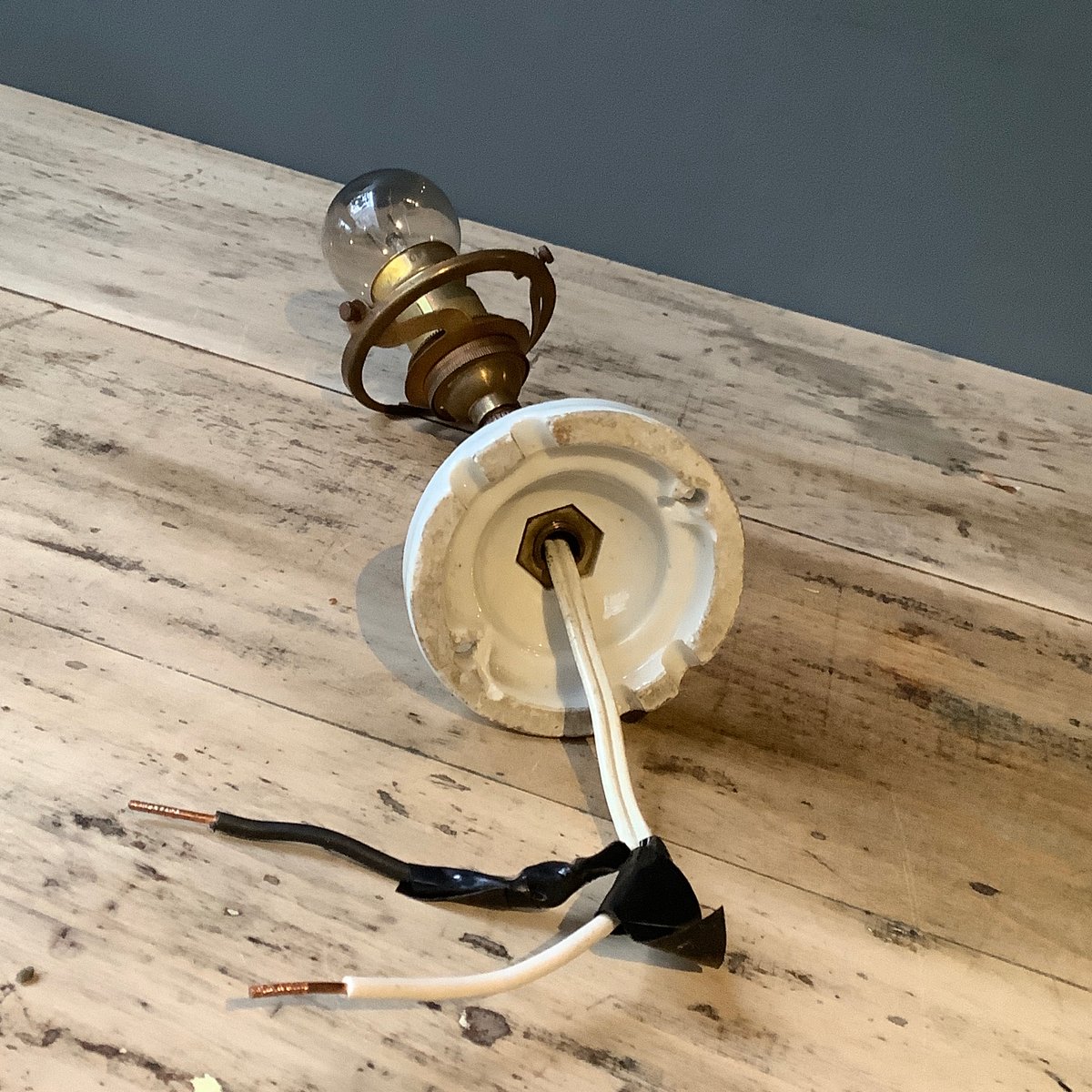 ブラケットライト 壁付け照明 20cm フランスビンテージ | OGISHIMA