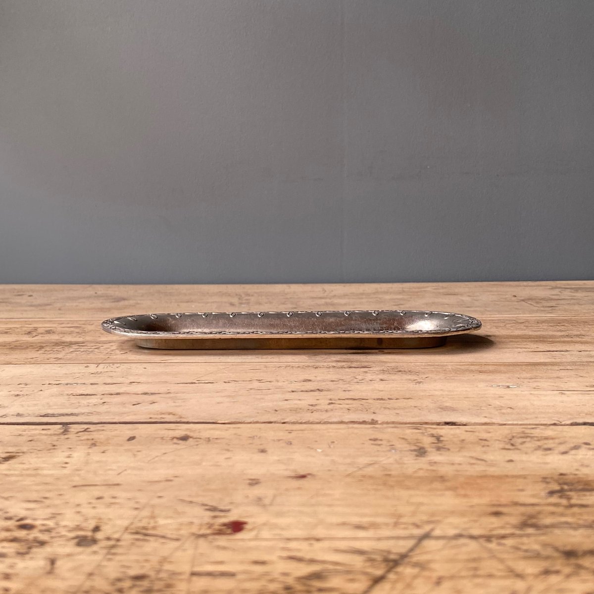 金属製トレイ フランスアンティーク 24cm | OGISHIMA COFFEE 金属製トレイ フランスアンティーク 24cm | OGISHIMA COFFEE