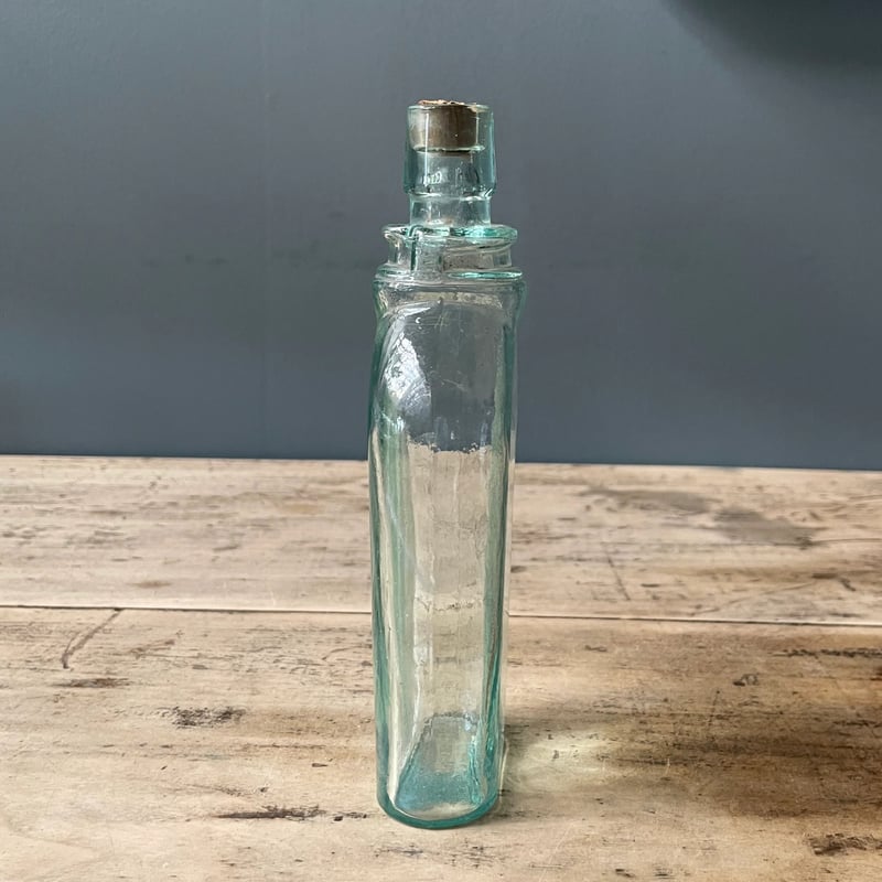 コルク栓ガラス瓶 フランスアンティーク | OGISHIMA COFFEE Antiques コルク栓ガラス瓶 フランスアンティーク | OGISHIMA COFFEE Antiques