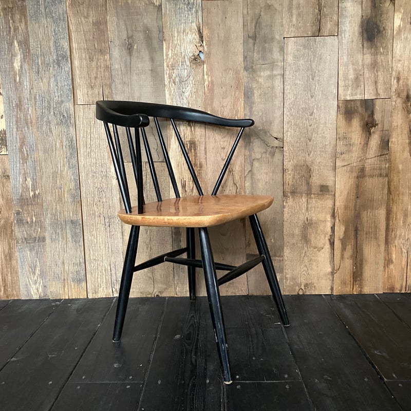 イルマリ・タピオヴァーラ / ウィルマンチェア イルマリ・タピオヴァーラ / ウィルマンチェア WILMAN | SNORK MODERN