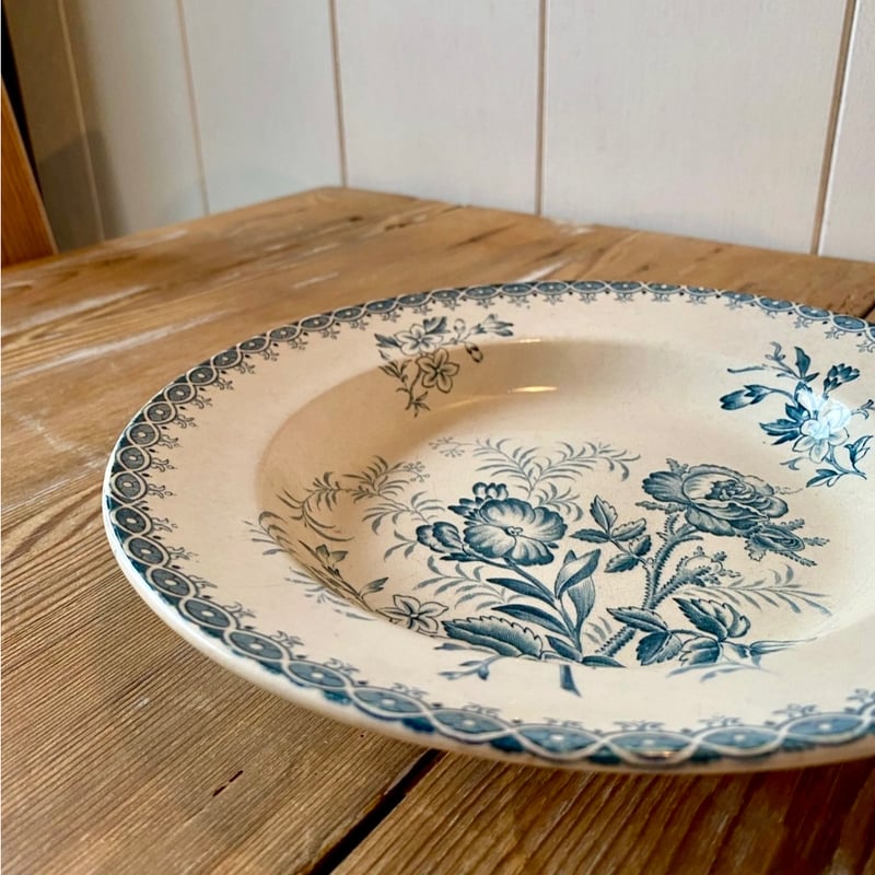 BOCH社BF時代「GIROFLEE」 プレート 23㎝ ベルギーアンティーク | OGISH