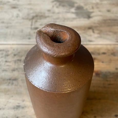 ブラウン陶器ボトル　イギリスアンティーク　③