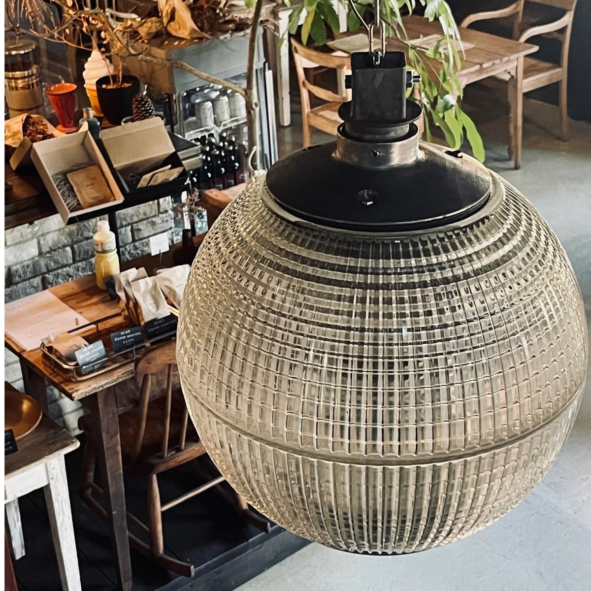 HOLOPHANE(ホロフェーン）社製 ガラスペンダントライト ② | OGISHIMA