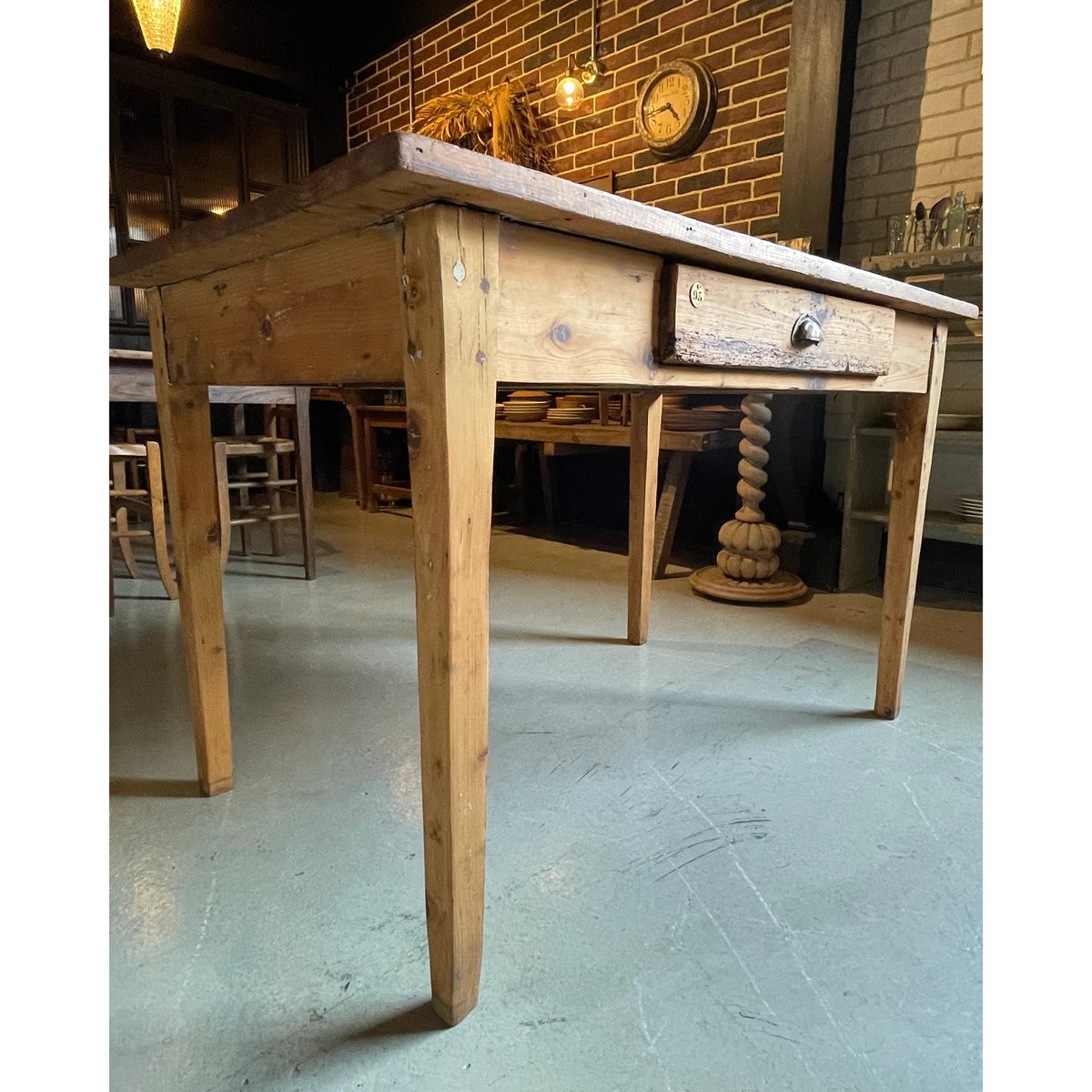 木製テーブル フランスアンティーク ④ | OGISHIMA COFFEE Antiques 木製テーブル フランスアンティーク ④ | OGISHIMA COFFEE Antiques