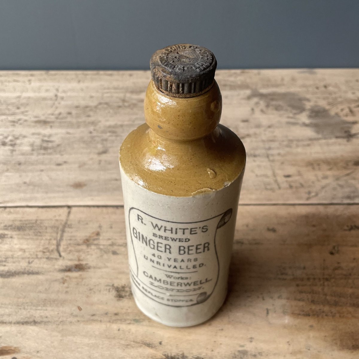 ジンジャービール 陶器瓶（蓋付き） イギリスアンティーク