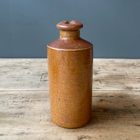 ブラウン陶器ボトル　イギリスアンティーク　④