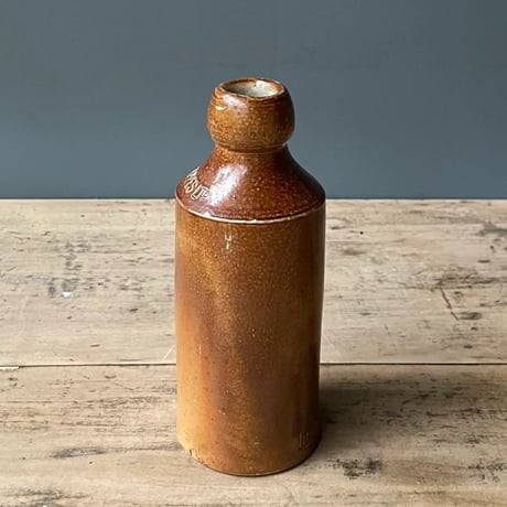 ブラウン陶器ボトル　イギリスアンティーク　⑤