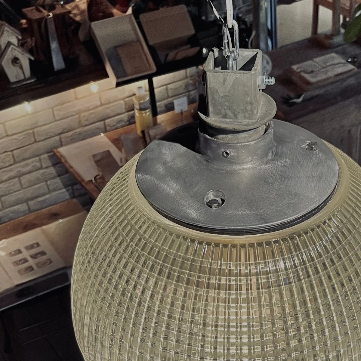 HOLOPHANE(ホロフェーン）社製 ガラスペンダントライト ② | OGISHIMA