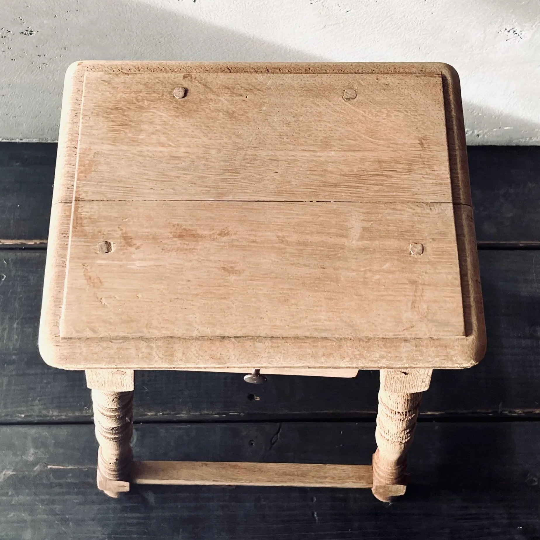木製 スツール 花台 フランスアンティーク ② | OGISHIMA COFFEE Antiques