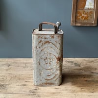 オイル携行缶　フランスアンティーク　①