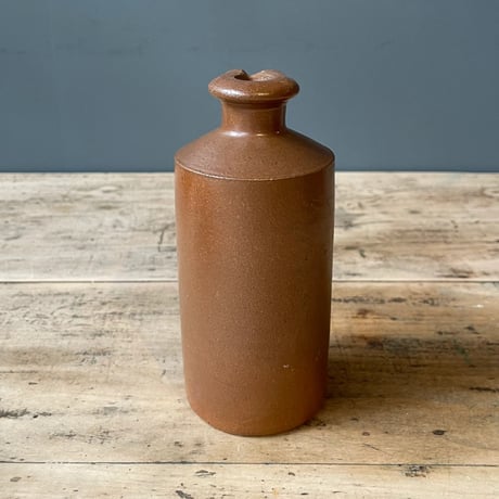 ブラウン陶器ボトル　イギリスアンティーク　③