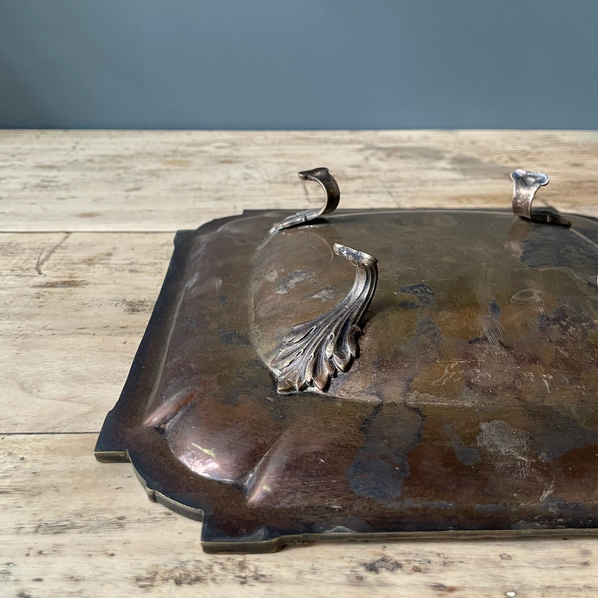 金属製 トレイ 23.5cm フランスアンティーク | OGISHIMA COFFEE