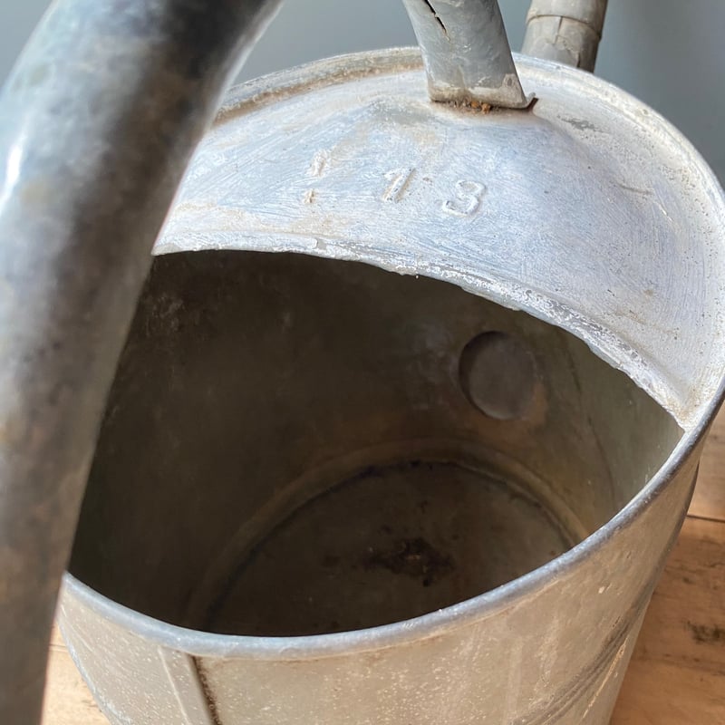 ブリキ製 ジョウロ フランスアンティーク | OGISHIMA COFFEE Antiques