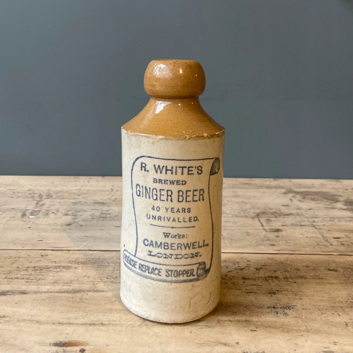 レア　イギリスアンティーク陶器容器 THE EGYPTIAN レア イギリスアンティーク陶器容器 THE EGYPTIAN