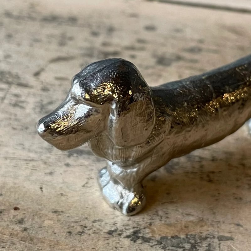 真鍮のダックスフンドの置物　アンティーク ダックスフント 置物 オブジェ 犬の置物 | OGISHIMA COFFEE Antiques