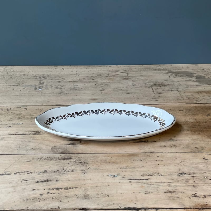 Sarreguemines 金縁オーバルプレート 23.5cm フランス Sarreguemines 金縁オーバルプレート 23.5cm フランス
