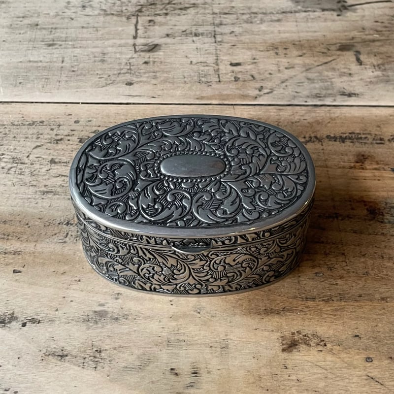 金属製 彫金 小物入れ フランスアンティーク | OGISHIMA COFFEE Antiques