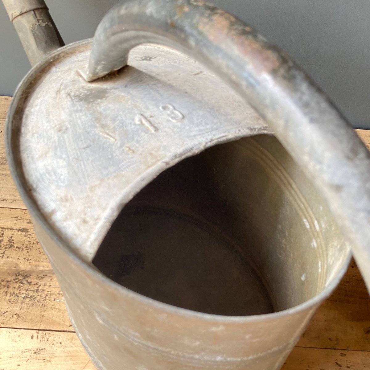 ブリキ製 ジョウロ フランスアンティーク | OGISHIMA COFFEE Antiques