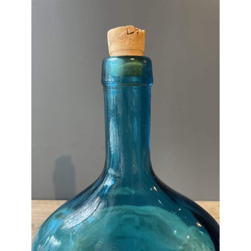 ブルーのガラス瓶 フランスアンティーク | OGISHIMA COFFEE Antiques