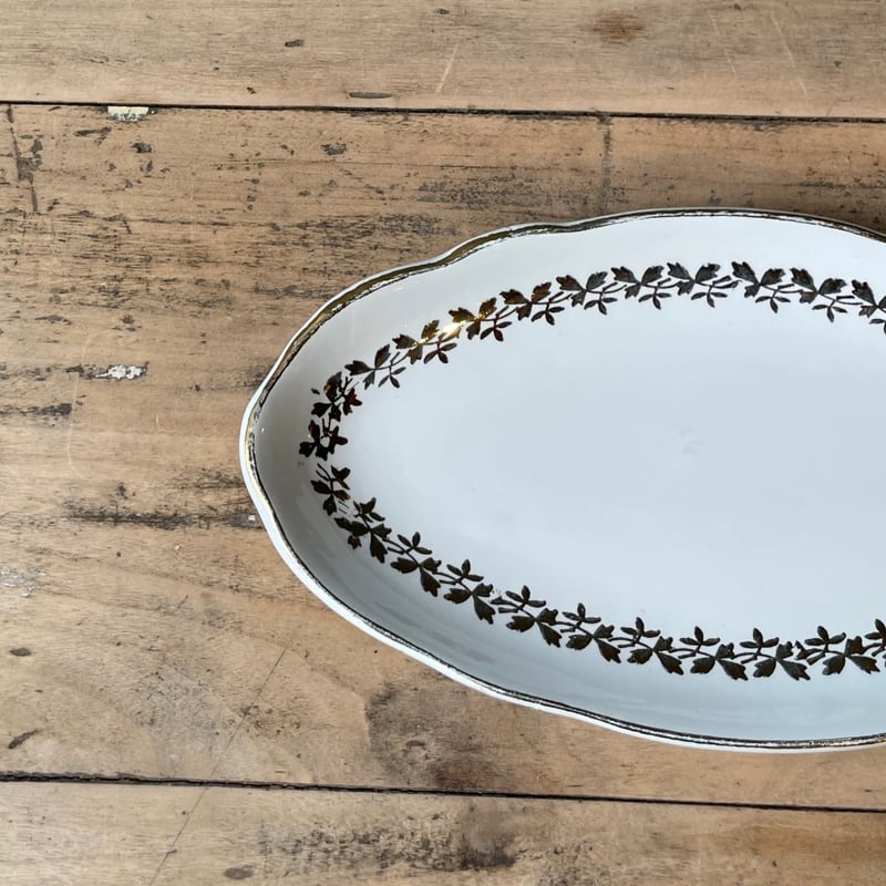Sarreguemines 金縁オーバルプレート 23.5cm フランス Sarreguemines 金縁オーバルプレート 23.5cm フランス