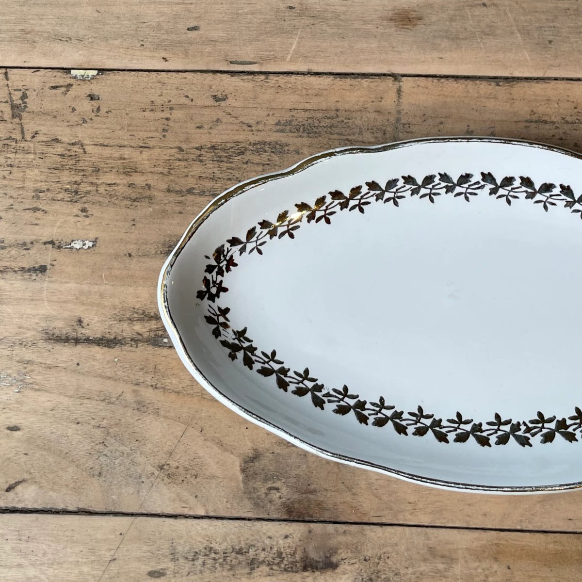 Sarreguemines 金縁オーバルプレート 23.5cm フランス
