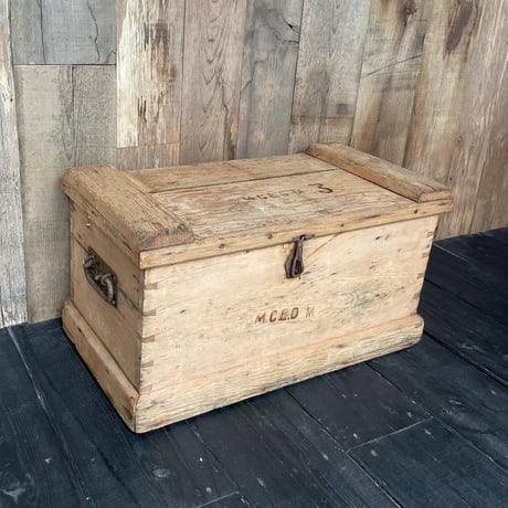 木製収納箱　宝箱　木箱　フランスアンティーク
