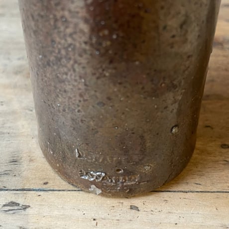 ブラウン陶器ボトル　イギリスアンティーク　①