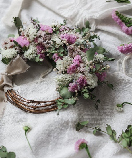 Mother's Day half wreath Orchid Pink