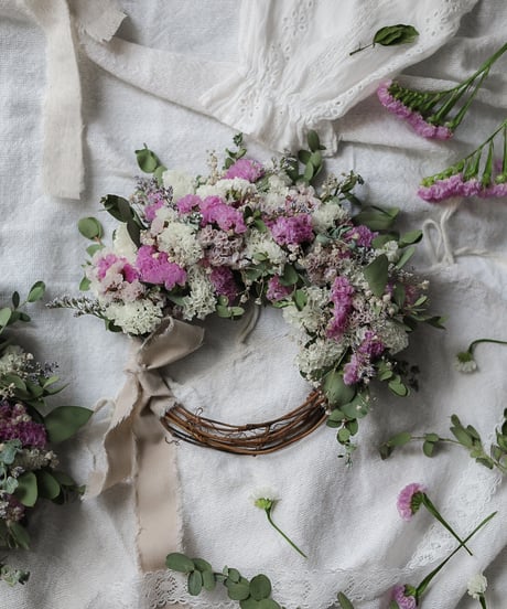 Mother's Day half wreath Orchid Pink