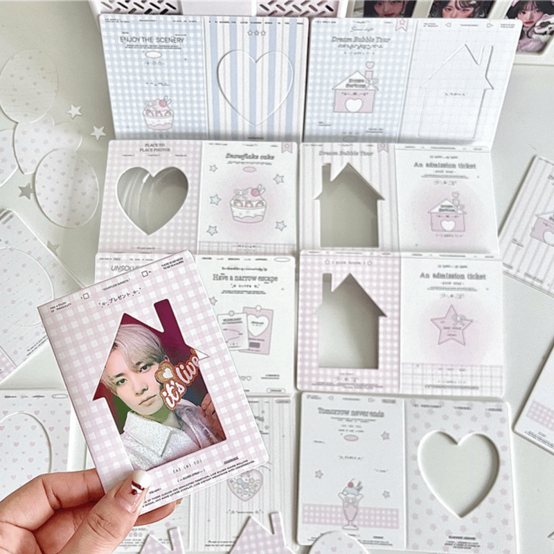 2つ折り トレカ厚紙台紙 窓付きminiサイズ 12枚入り 【TZ140】 | POPiN!