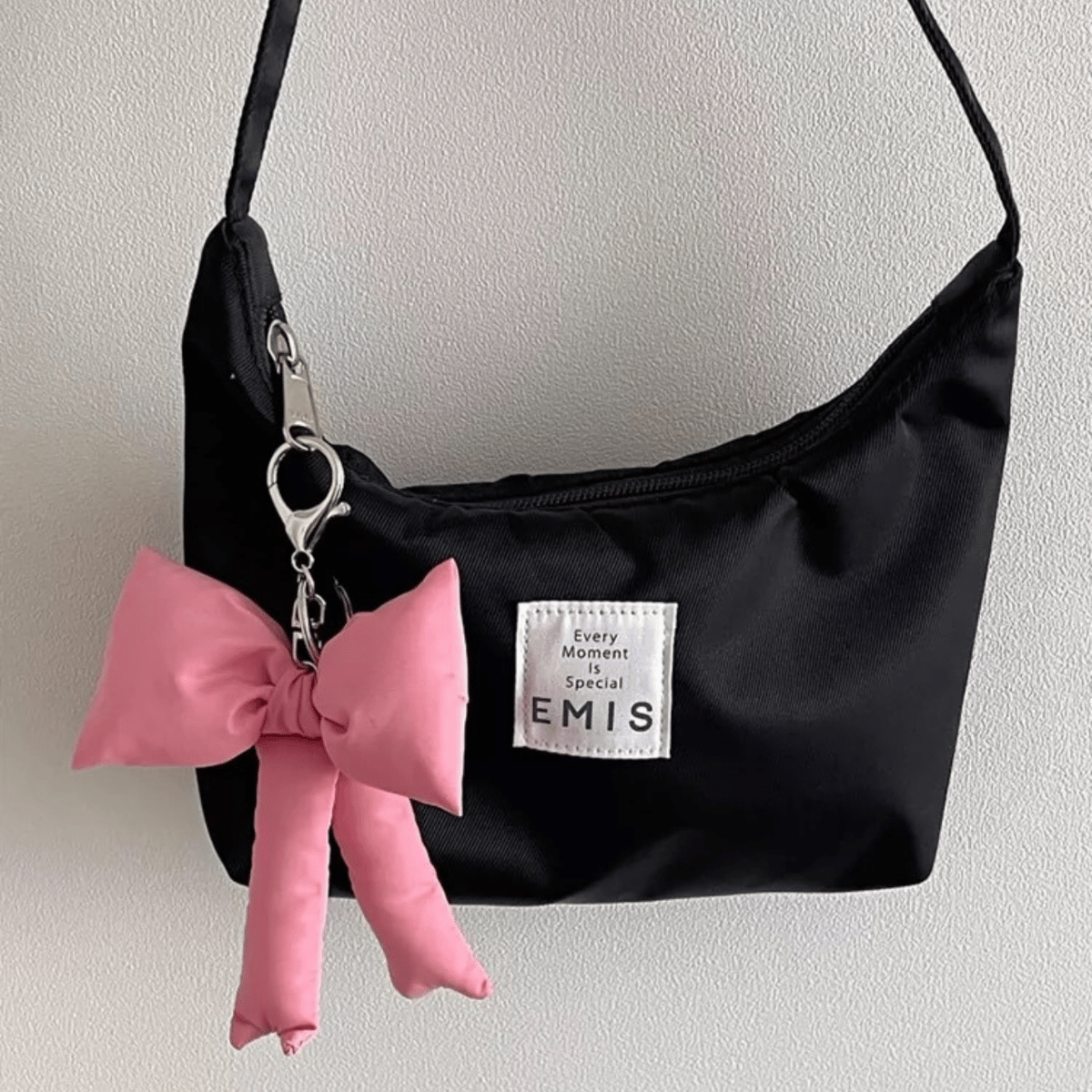 LAVANDA ピンク リボン型キーホルダー 推し活グッズ ペンライトリボン 推し色 リボン バッグチャーム