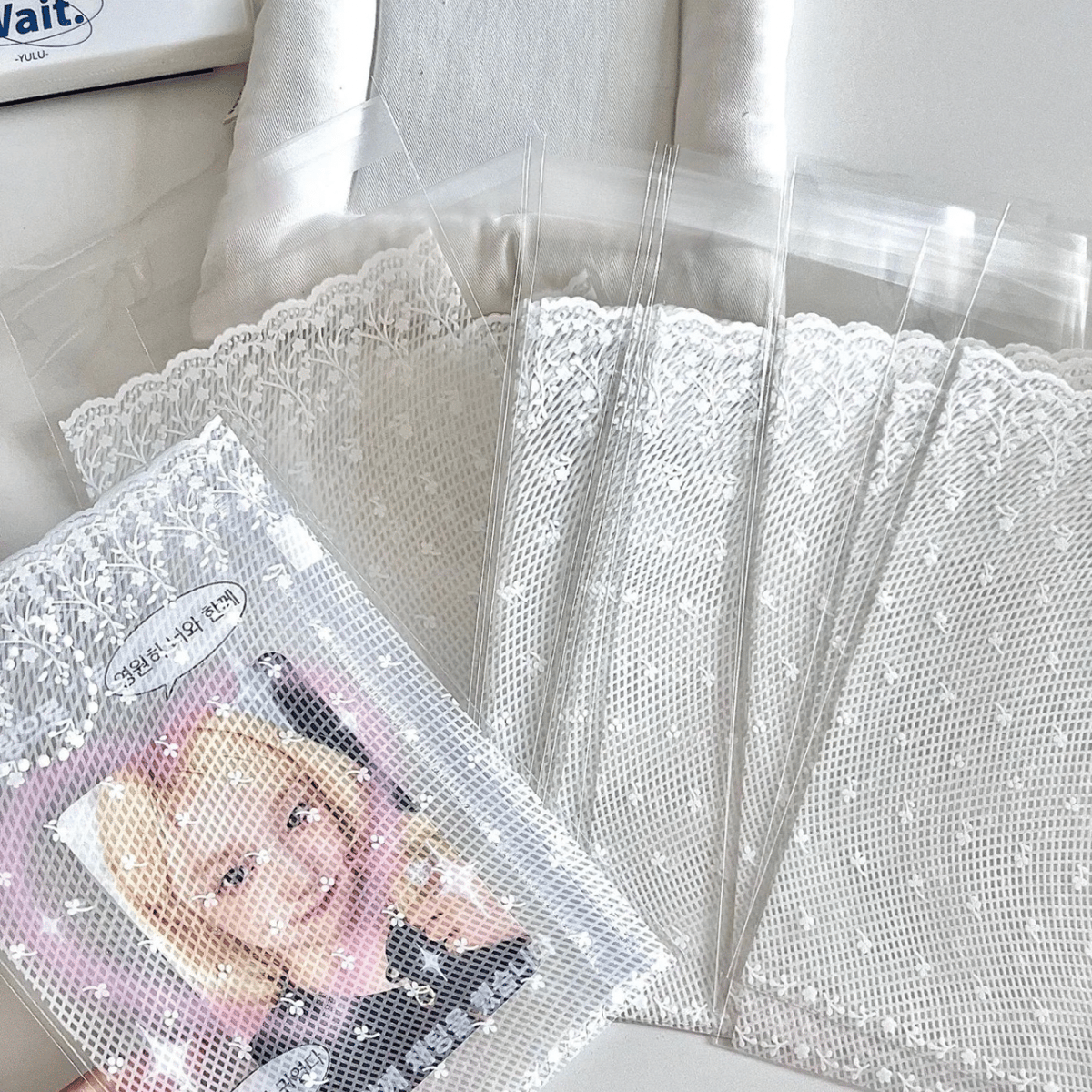 テープ付きデザインOPP袋 ハガキサイズ 50枚入り 【TZ192