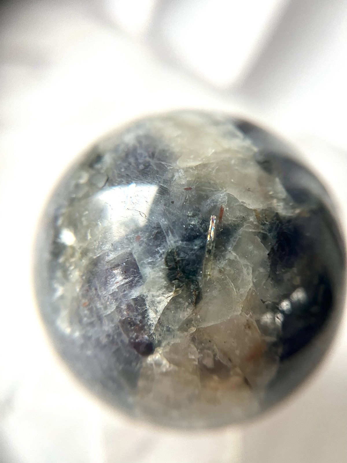 ブラッドショットアイオライトサンストーン◯Iolite◯天然石