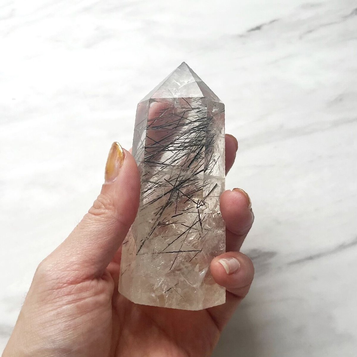 ブラックトルマリンインクォーツ◯black tourmaline in quartz