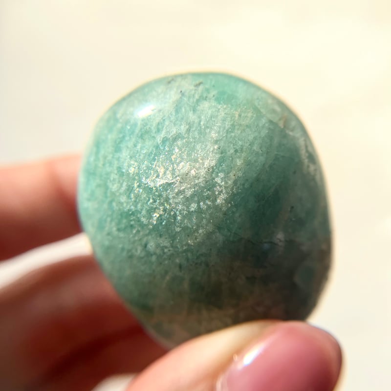 シラーあり！アマゾナイト・にぎり石・パームストーン◯ Amazonite
