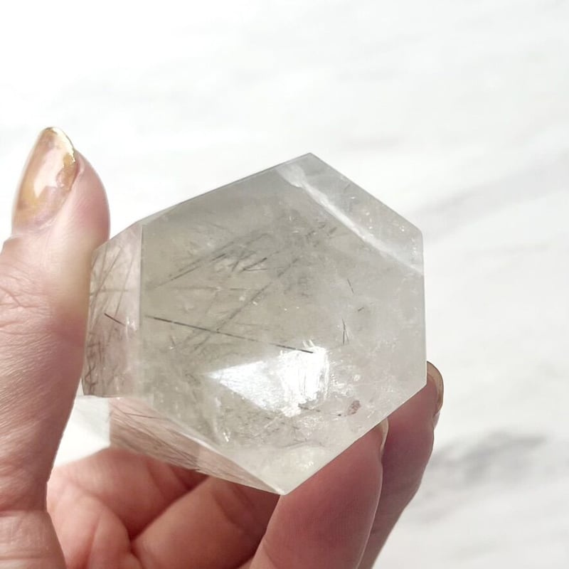 ブラックトルマリンインクォーツ◯black tourmaline in quartz