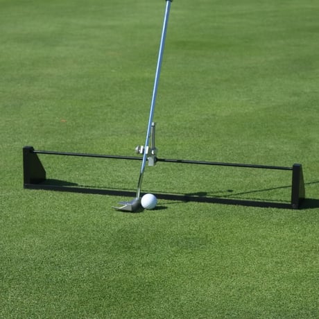 Linear Putting Trainer