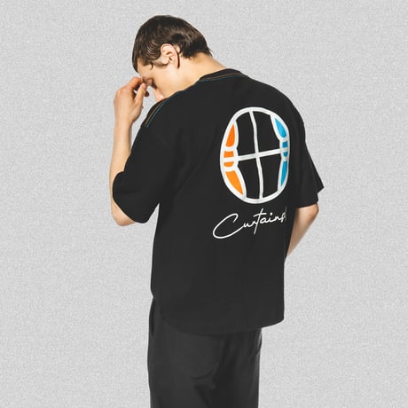FILE_2023_1_CURTAINS_OS_T-SHIRT_BLACK