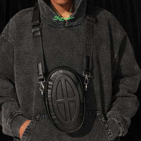 FILE_2023_3_DO_EYE_BAG_BLACK