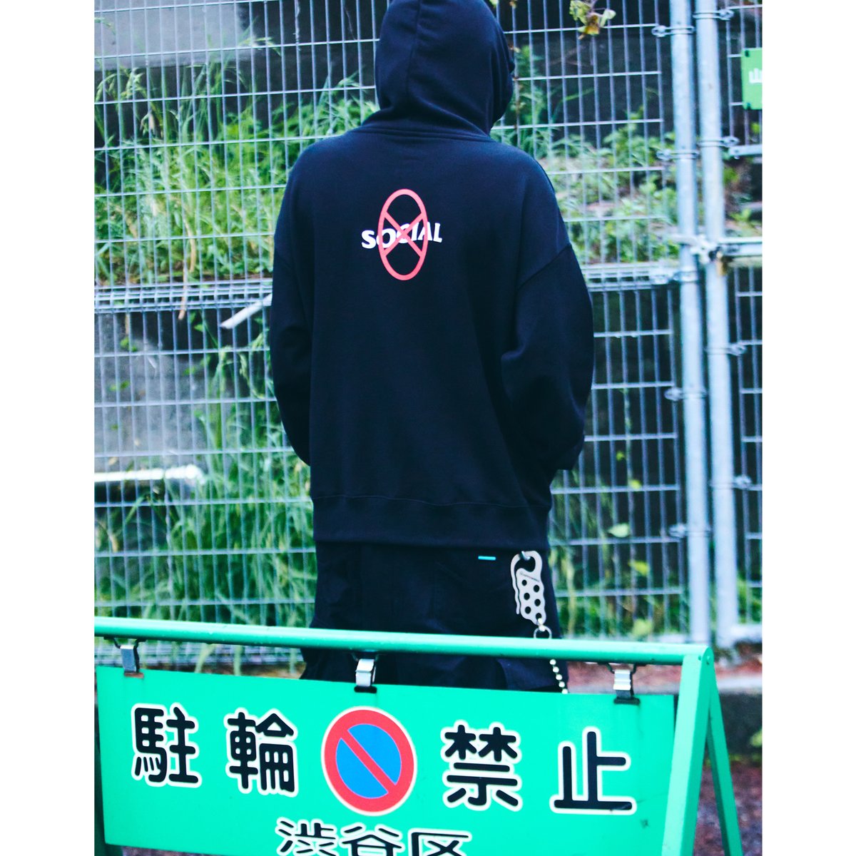 FILE_2025_1_X_ANTI_HOODIE_BLACK | CODE47L