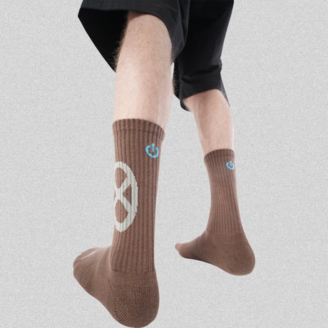 FILE_2024_3_DOAEYES_SOCKS_BROWN