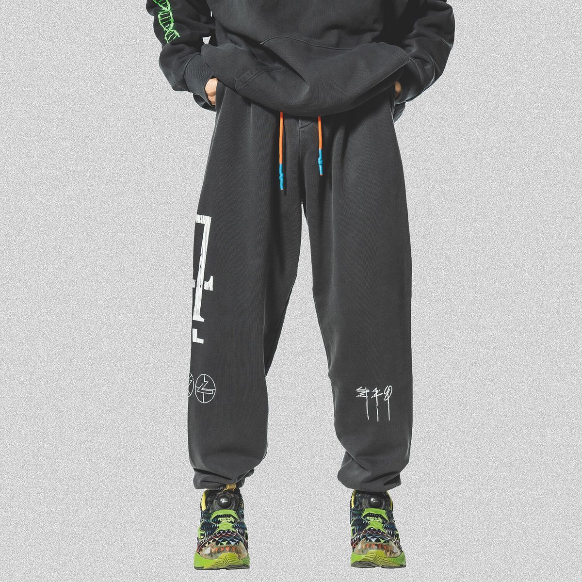 FILE_2023_1_LOGO_ SWEATPANTS_ ASH BLACK | CODE47L