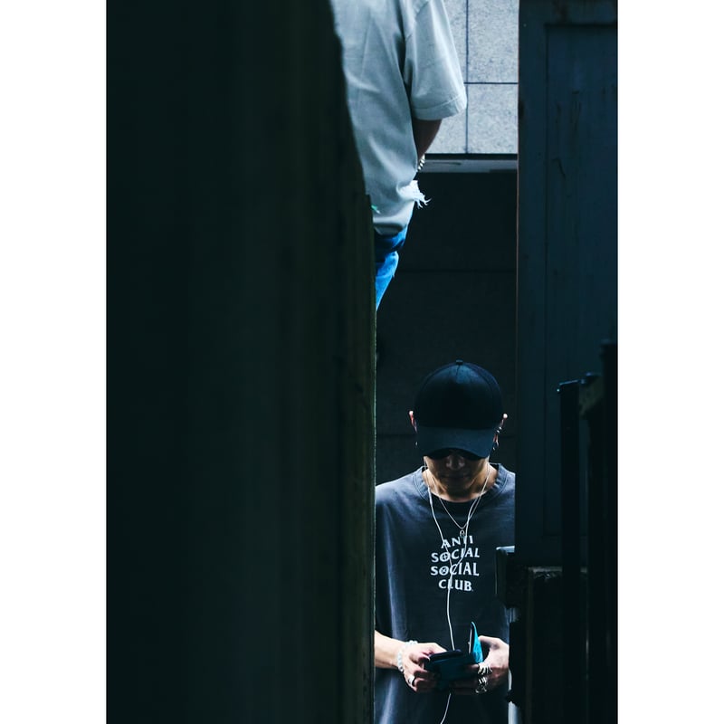 FILE_2025_1_X_CRACK_T-SHIRT_ASH BLACK | CODE47L